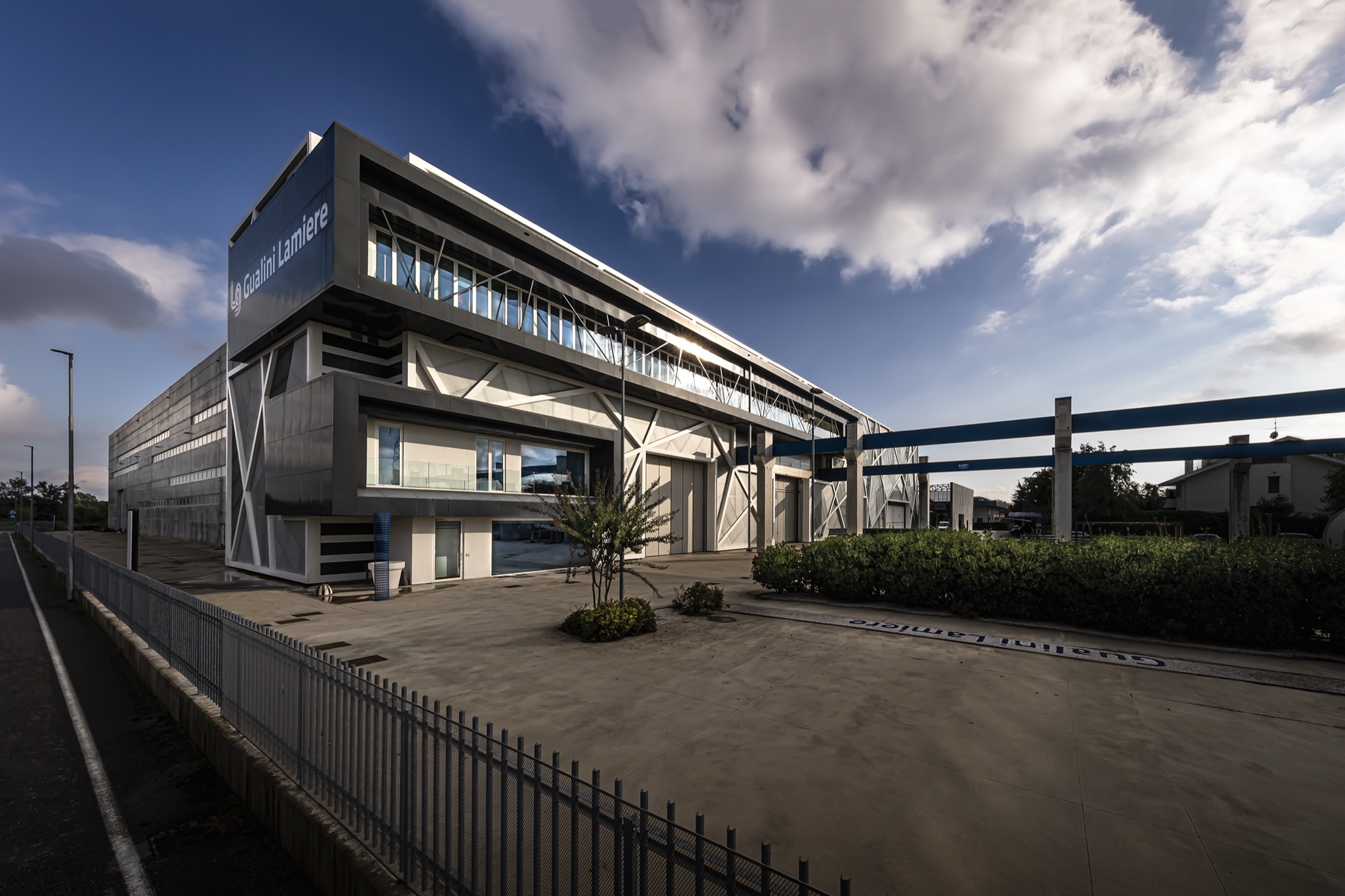 Gualini Lamiere International — ARCHIlabs